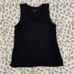 LOFT BLACK TANK TOP SIZE SMALL